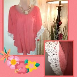 ♥️♥️SOLD♥️♥️ Coral and LacE Blouse Small